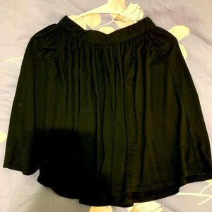 Loveappella Black Flowing Skirt Medium